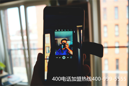 (打400电话收不收资费)(打400电话是否收费)