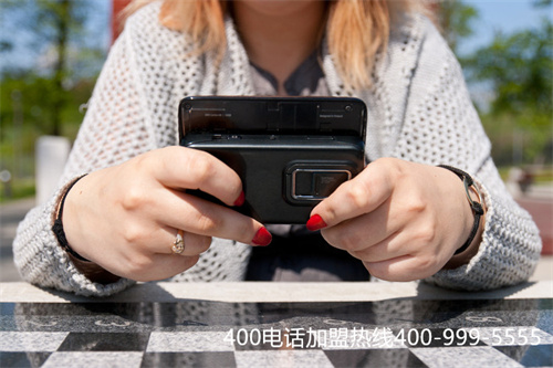 (弄个400电话需要多少钱)(北京办个400电话需要多少钱)