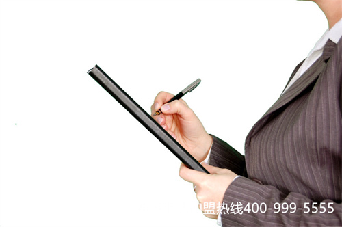 (400电话怎么收费的)(400电话办理的费用标准是什么？申请会麻烦吗)